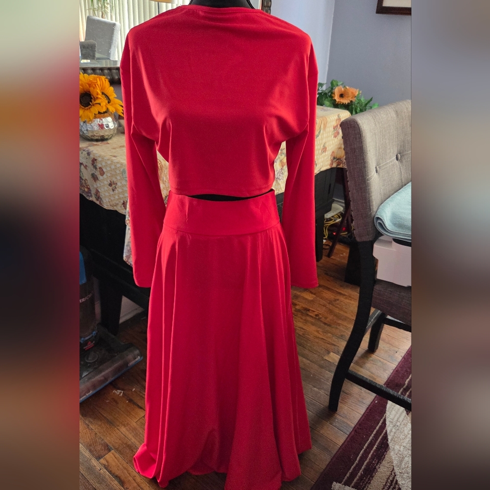 Women's Red Long-Sleeve Maxi 2 Piece Skirt & Top